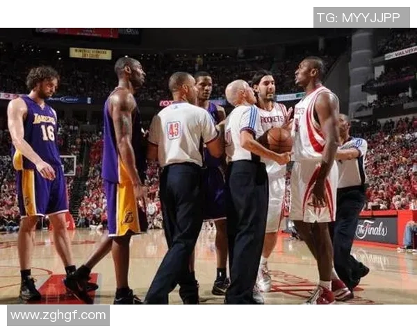 纬来体育火箭与雷霆季后赛G4精彩对决回顾与分析